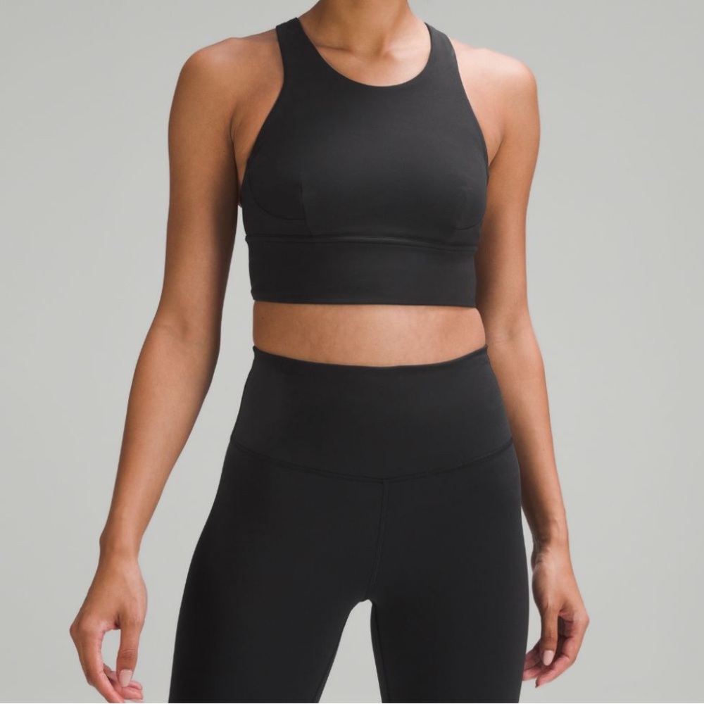 Black Wonder train long line bra, size 4